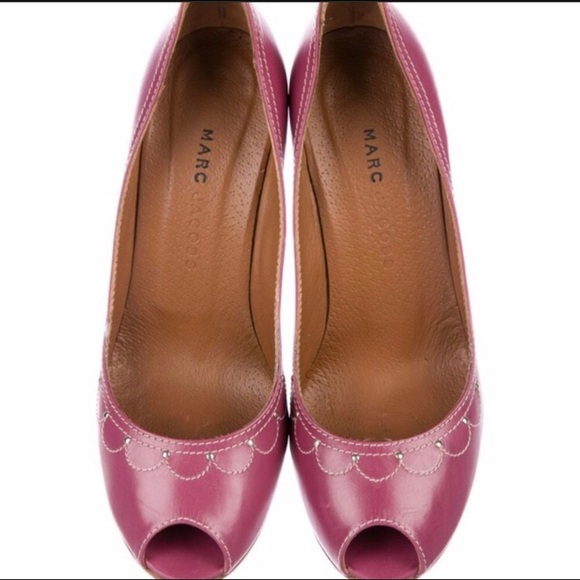 Marc Jacobs purple/maroon peep toe heels - Picture 8 of 8